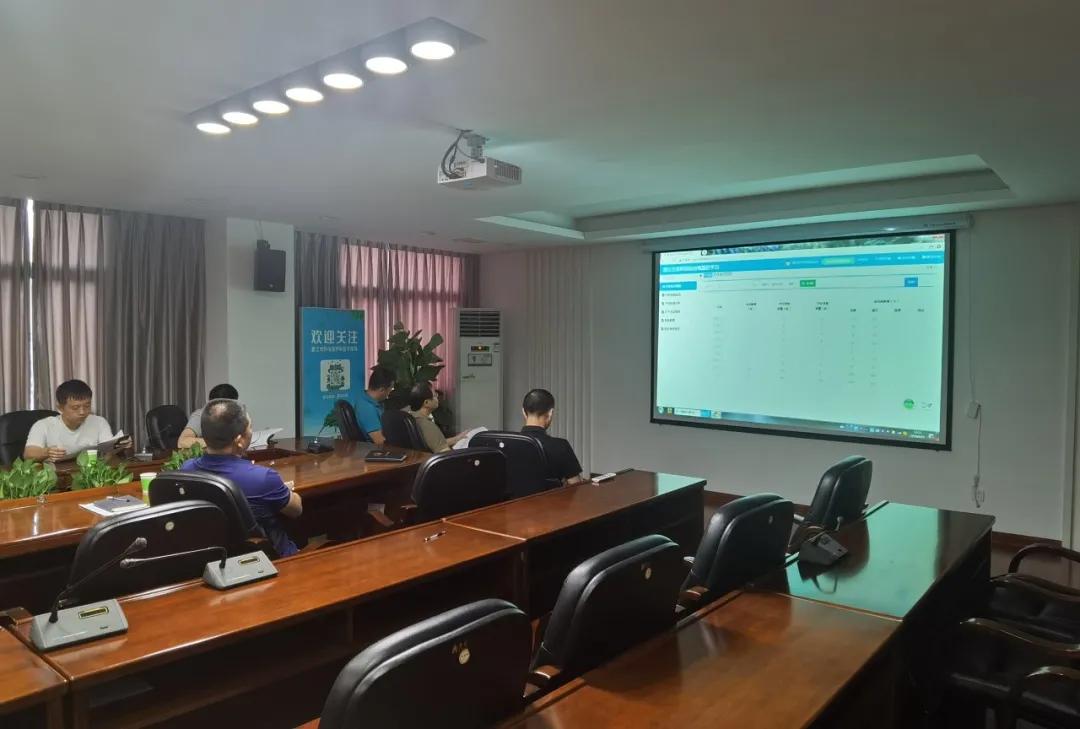 泉州市生態環境局主要領導赴晉江調研企業用電監控與環保技術推廣工作